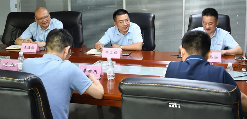 A Feira de Cooperação Empresarial Escolar da Efork e Annong University College foi realizada com sucesso